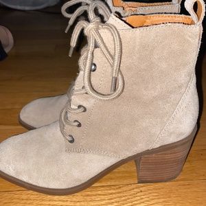 Lucky Brand Boots               Hot Deal   Final Price
